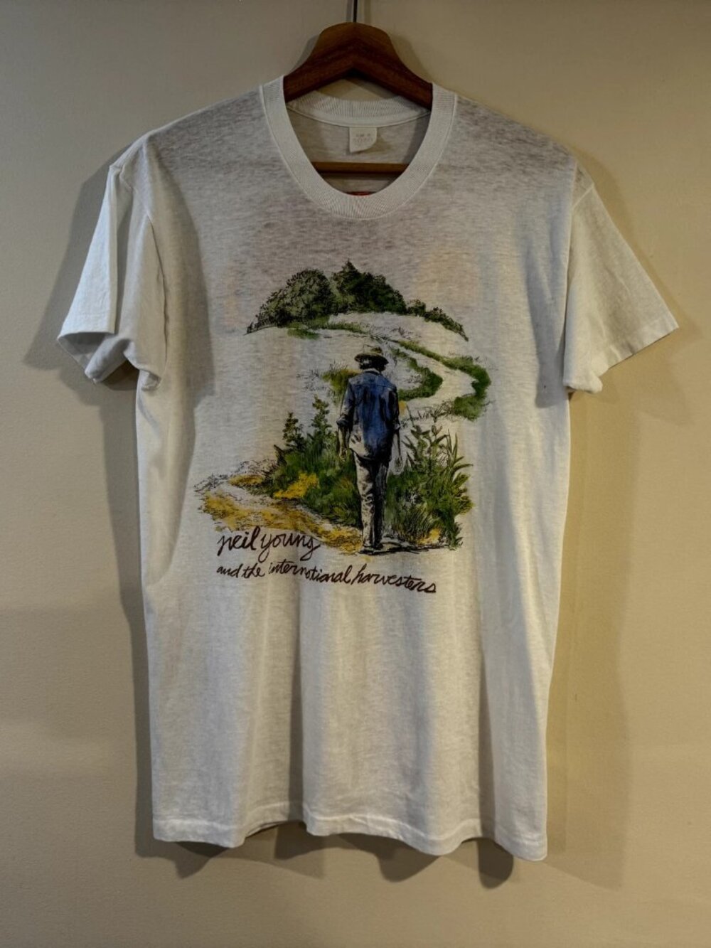STUNNING Vintage 1985 Neil Young & Harvesters T-Shirt Single Stitch Sz M Medium